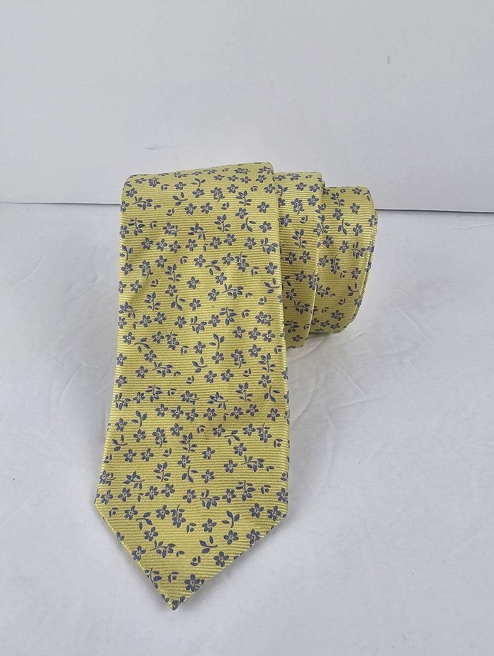 Charles Tyrwhitt Yellow Blue Floral 100% Silk Tie London Polka Dot Blade Office